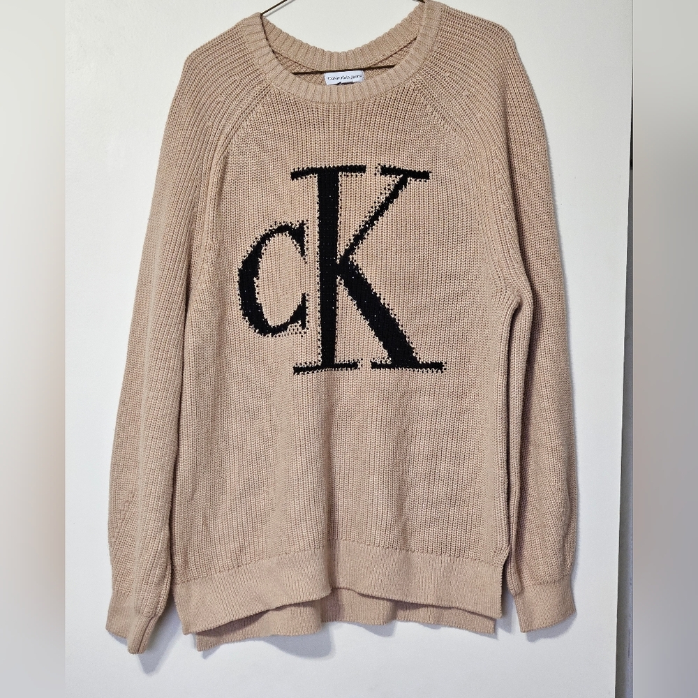 Calvin Klein Rhinestoned ✨ Logo Sweater Knit Tan+ Black Sweater Size Lrg Sparkly